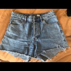 H&M denim shorts